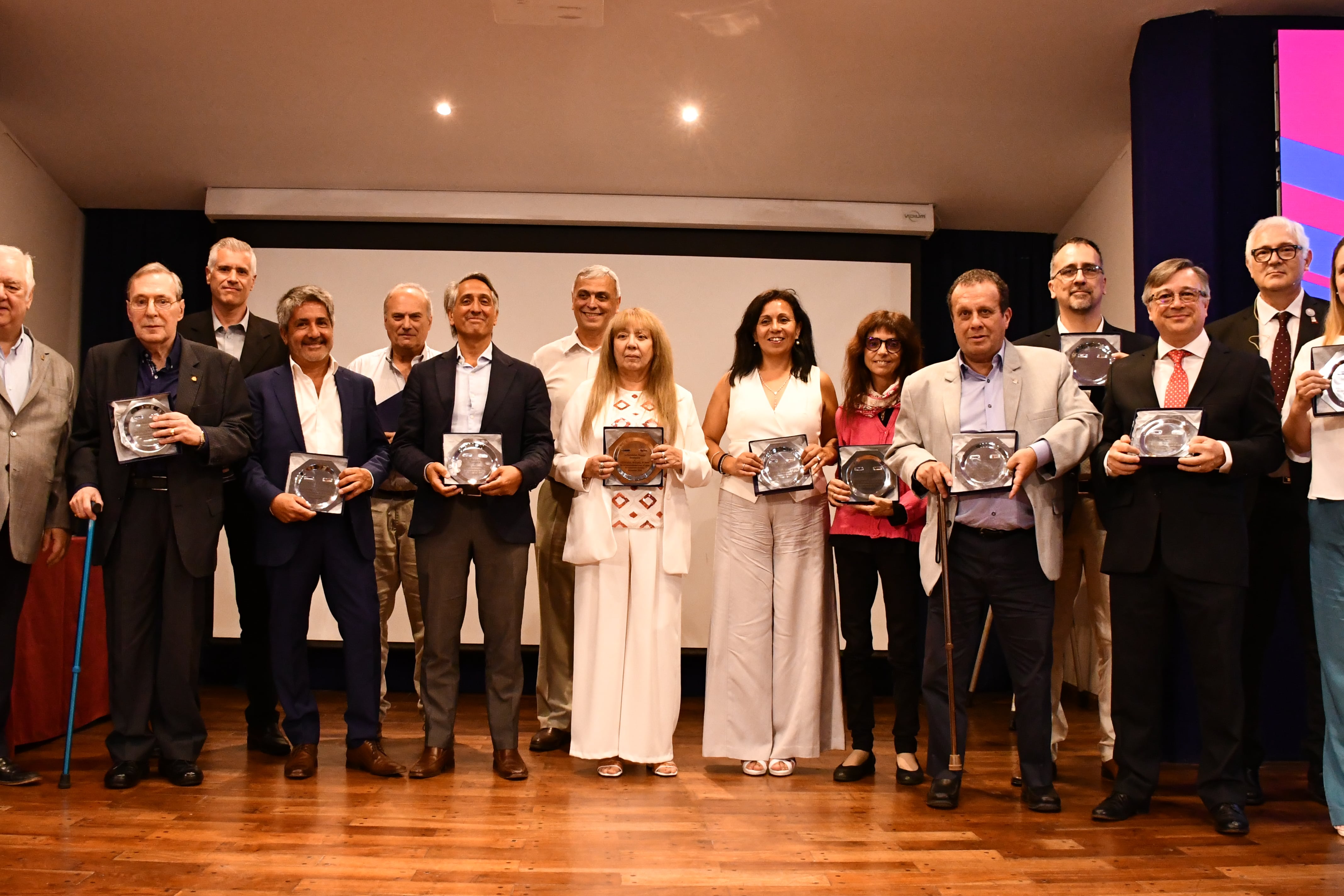 Acto de Fin de Año y Homenaje a Docentes y No Docentes